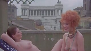 Гичий бөгс рүү нь шодой наадаг